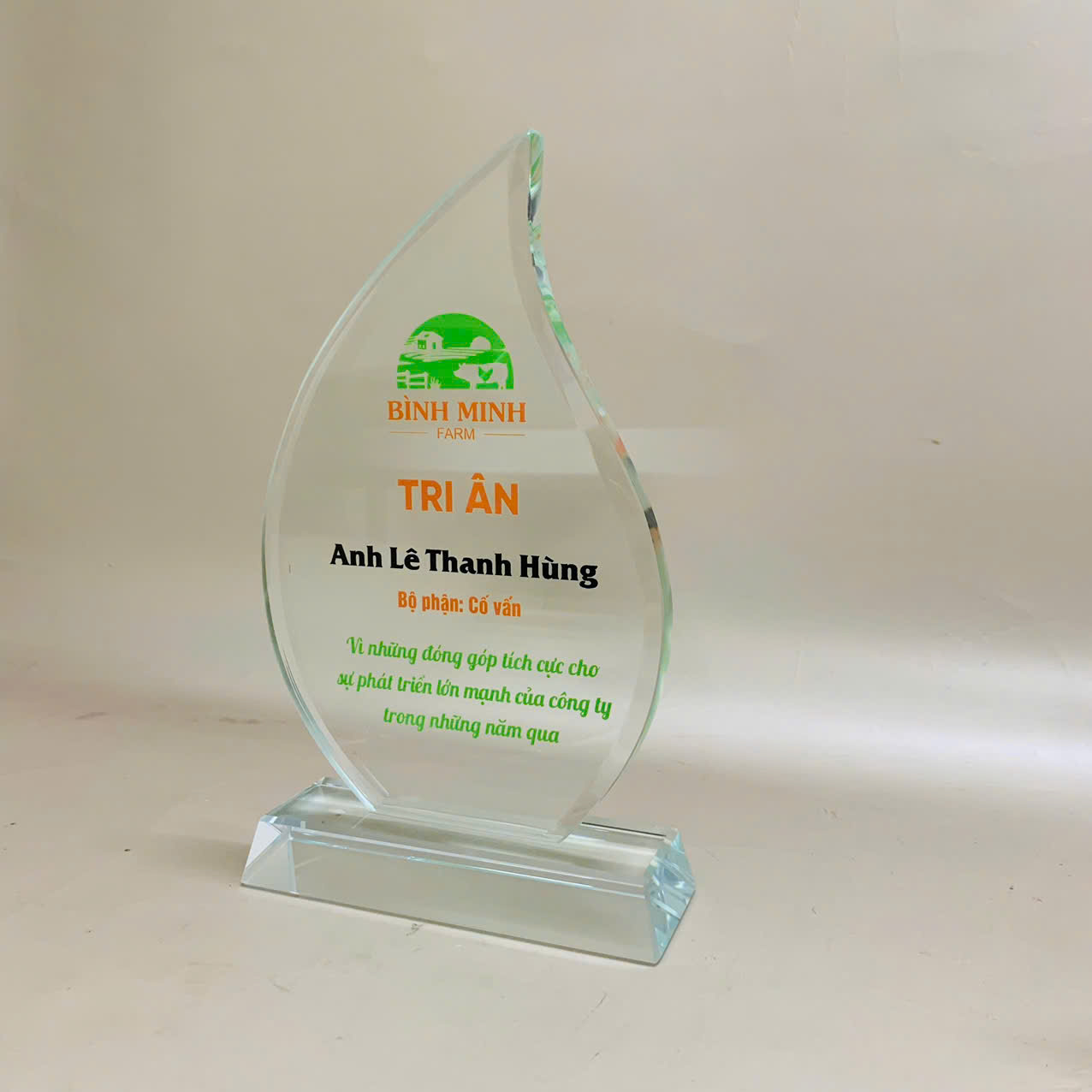 kỷ niệm chương pha lê