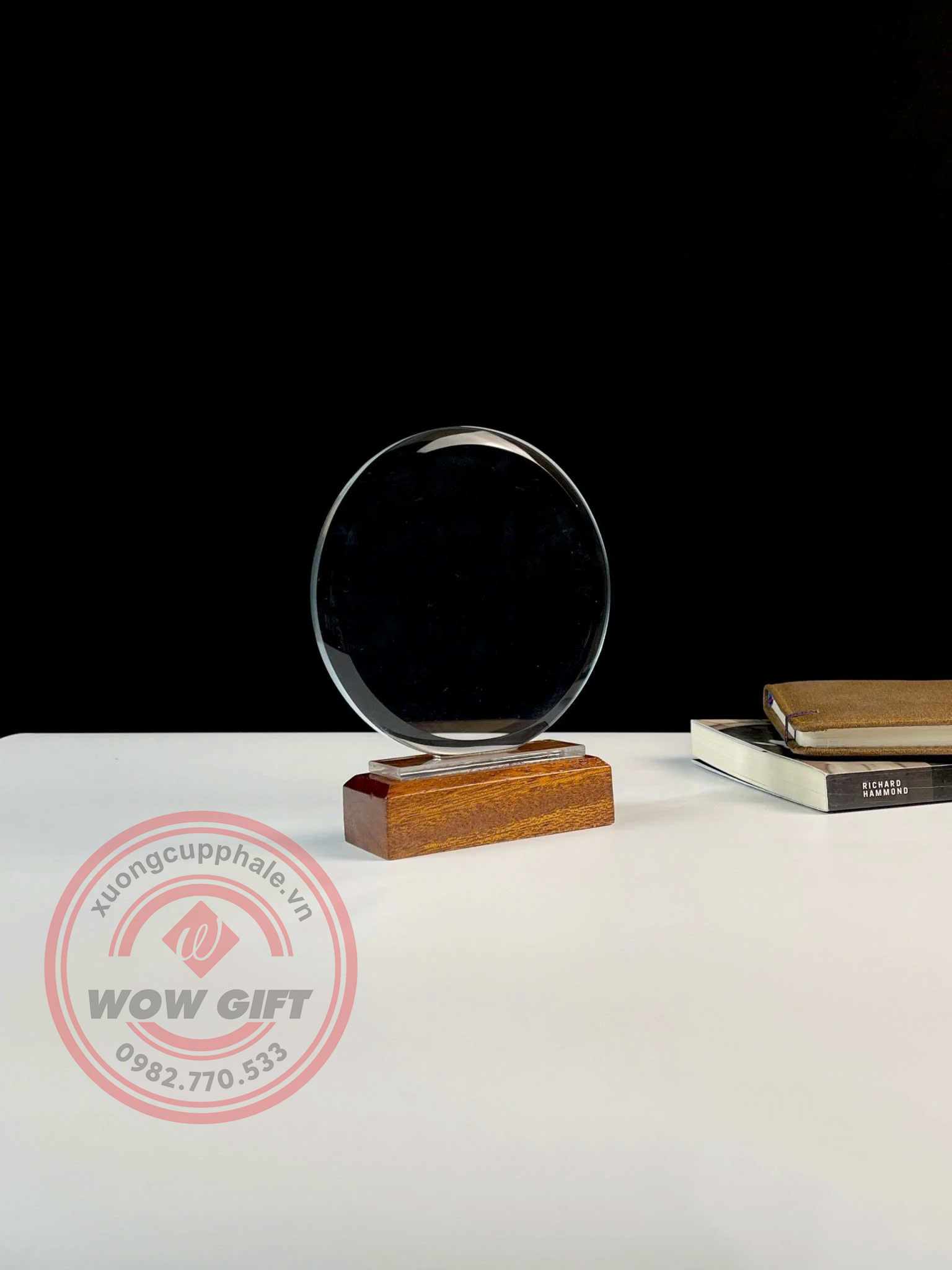 kỷ niệm chương pha lê