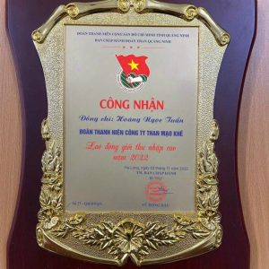 bảng vinh danh