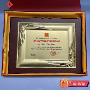 bảng vinh danh