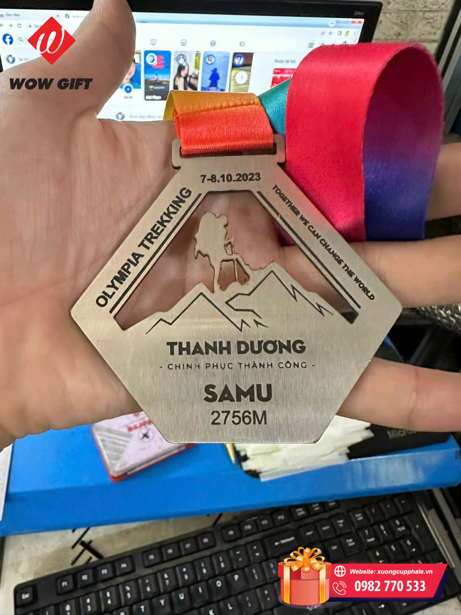 Làm huy chương in logo