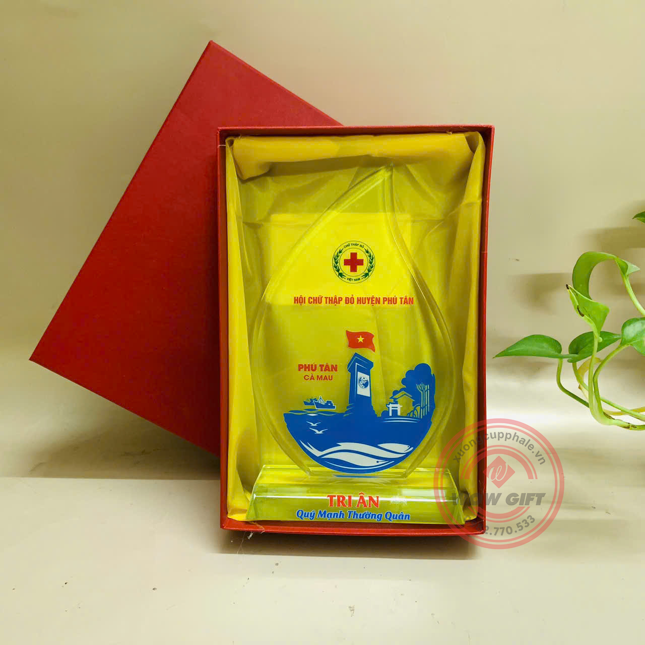 kỷ niệm chương pha lê