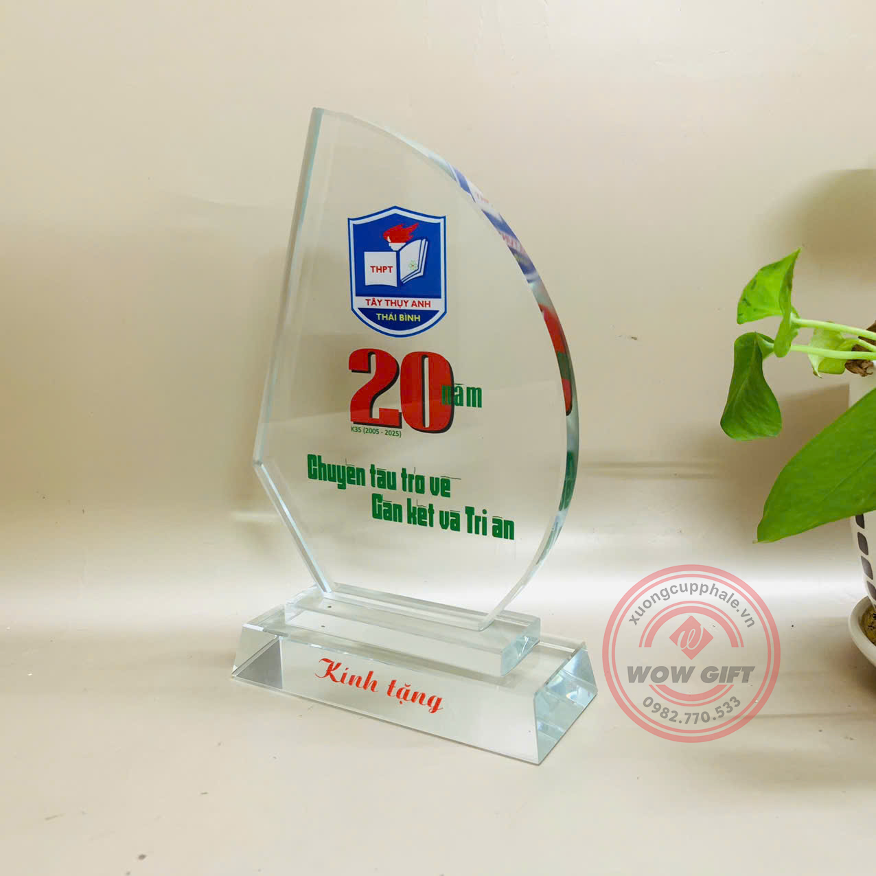 quà tặng họp lớp