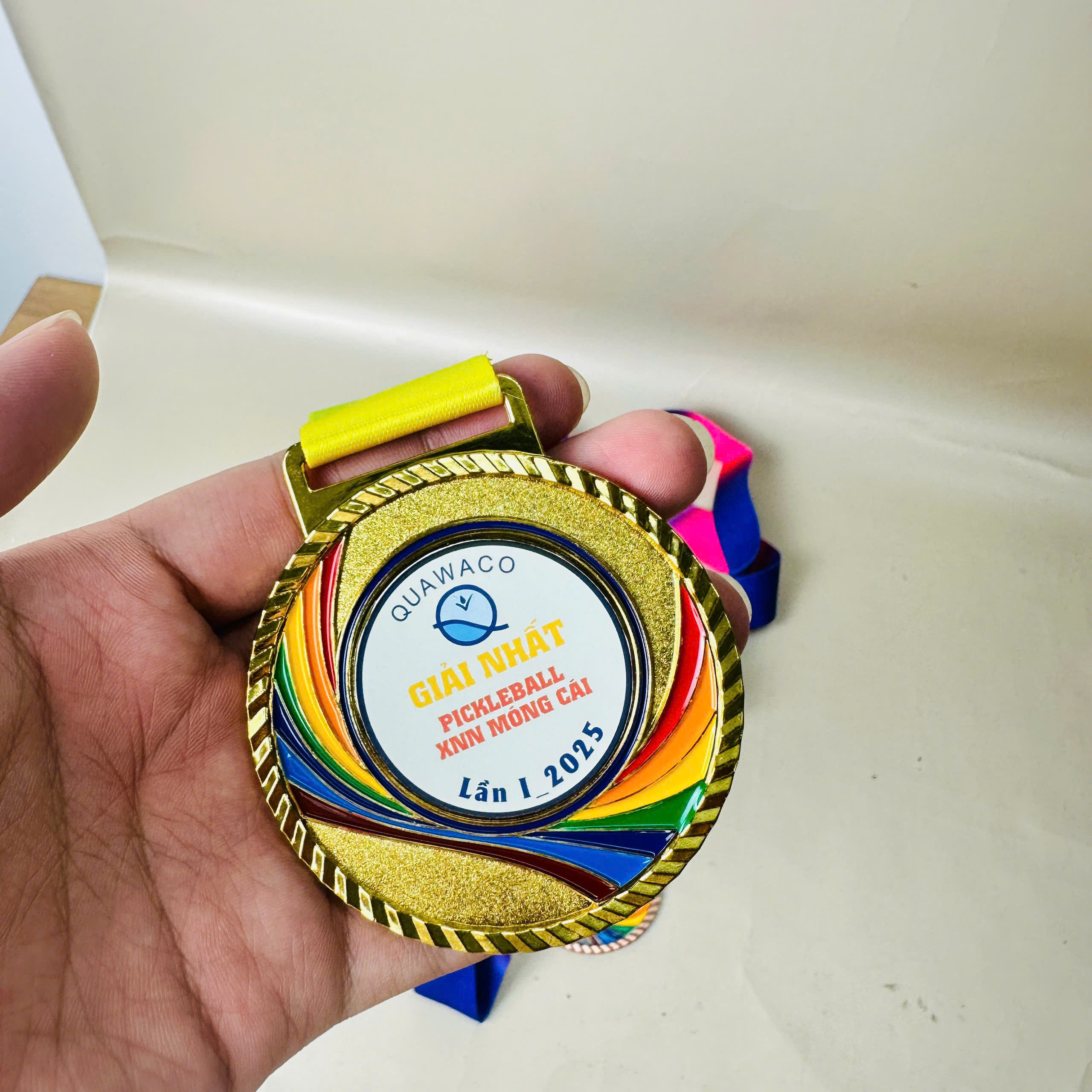 huy chương in logo