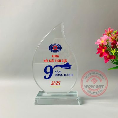 kỷ niệm chương pha lê