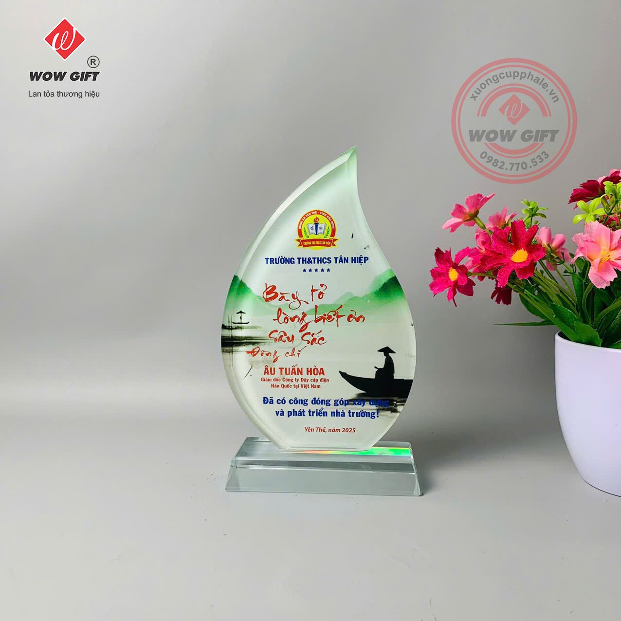 kỷ niệm chương pha lê