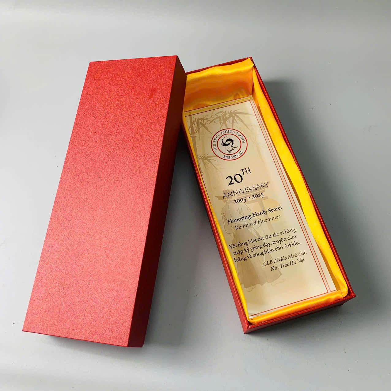 kỷ niệm chương pha lê