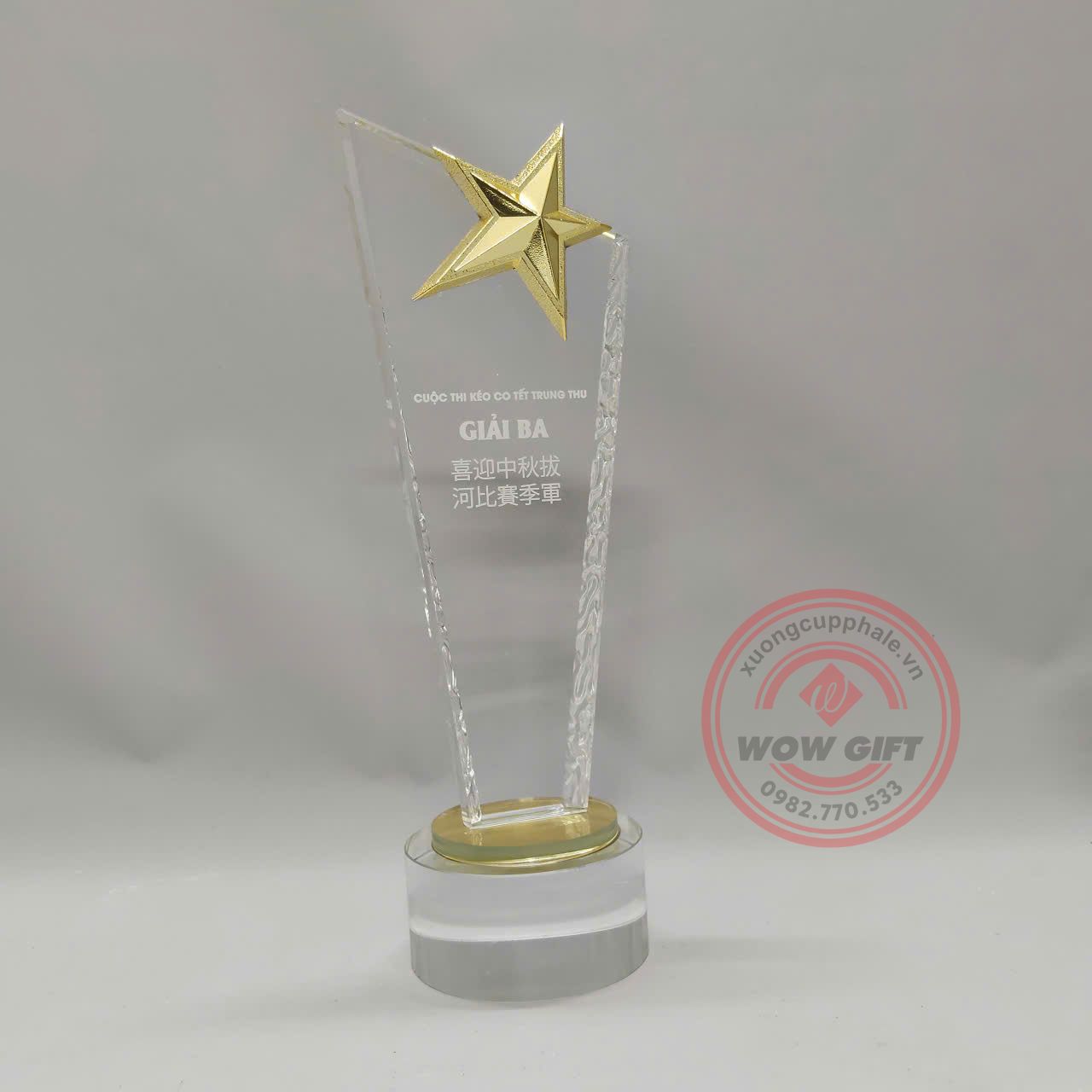 kỷ niệm chương pha lê