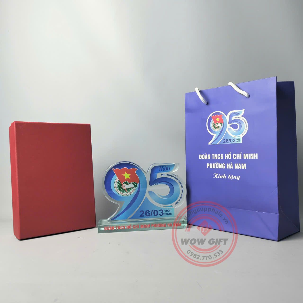 kỷ niệm chương pha lê 95 năm thành lập